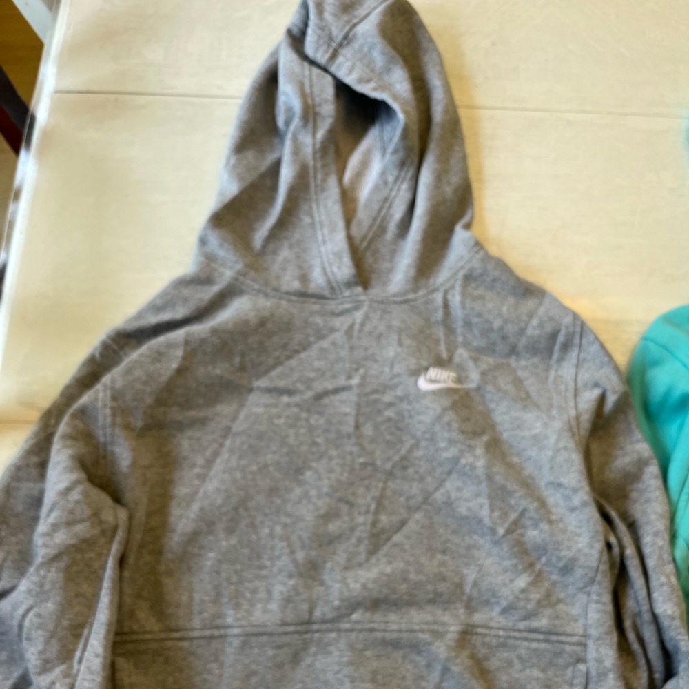 Nike Heather Gray Hoodie Girls XL